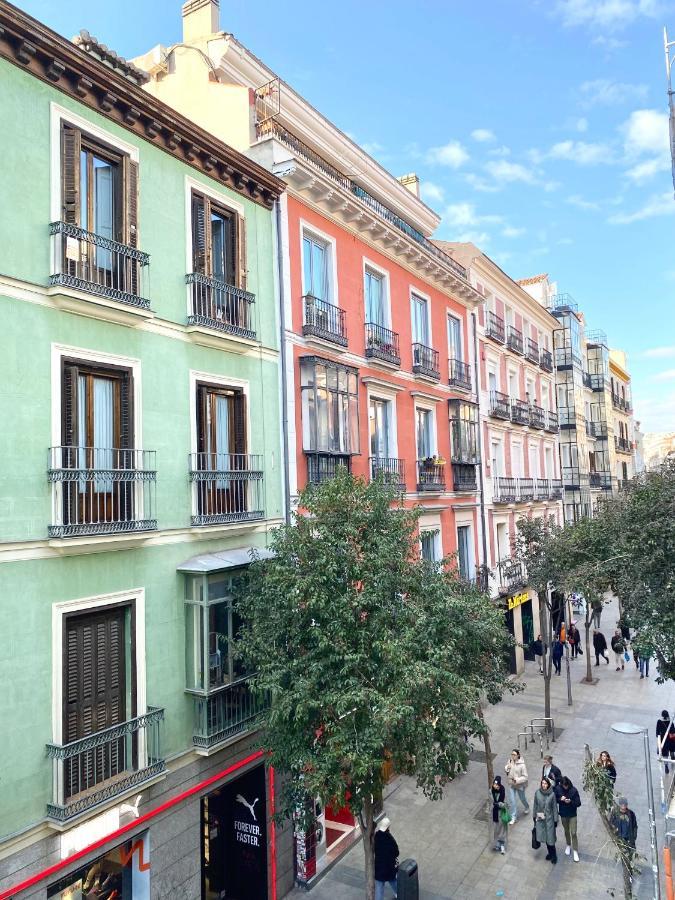 Apartamentos Fuencarral Madrid Eksteriør billede