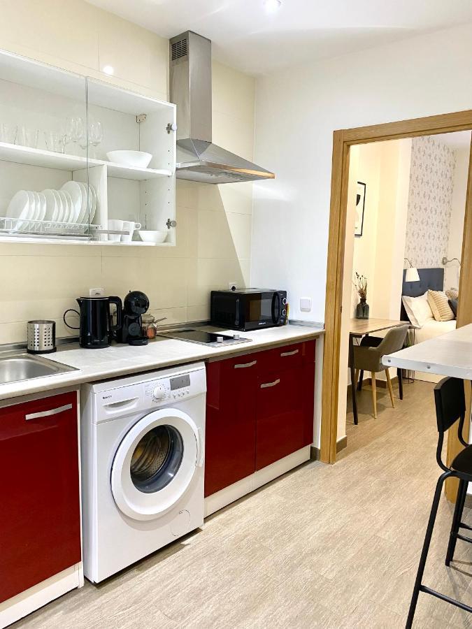 Apartamentos Fuencarral Madrid Eksteriør billede