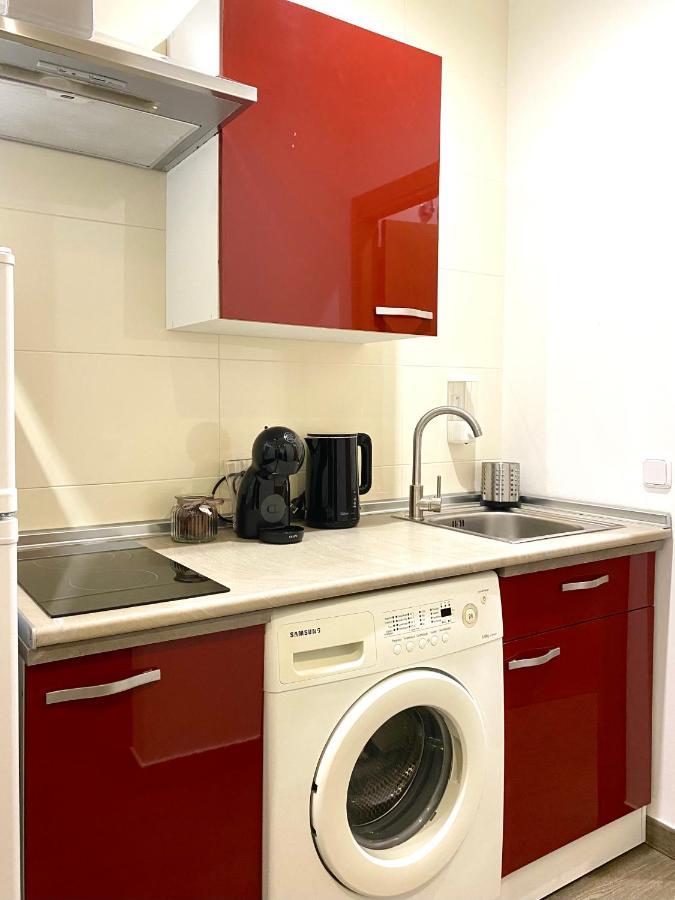 Apartamentos Fuencarral Madrid Eksteriør billede
